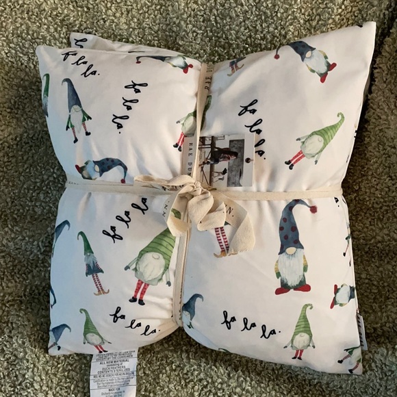 Rae Dunn Set of 2 Holiday Pillows